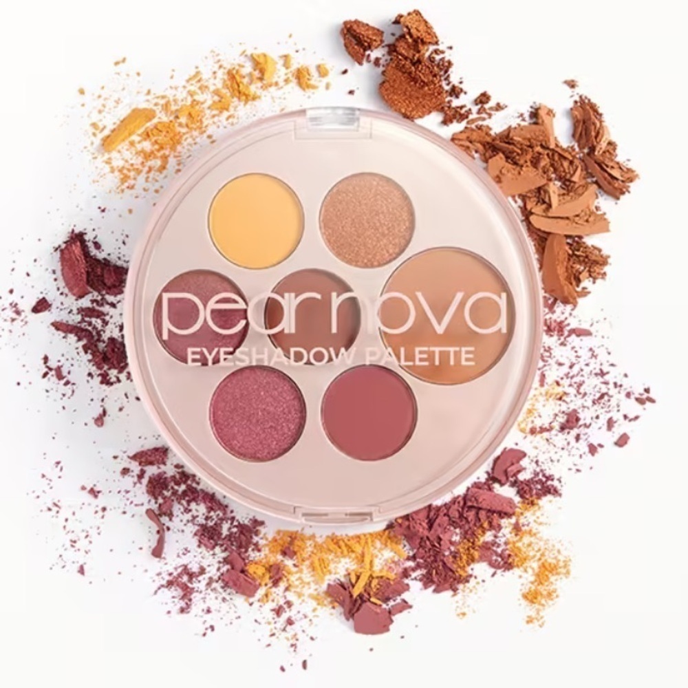 Pear Nova Eyeshadow Palette All Skin Tone
